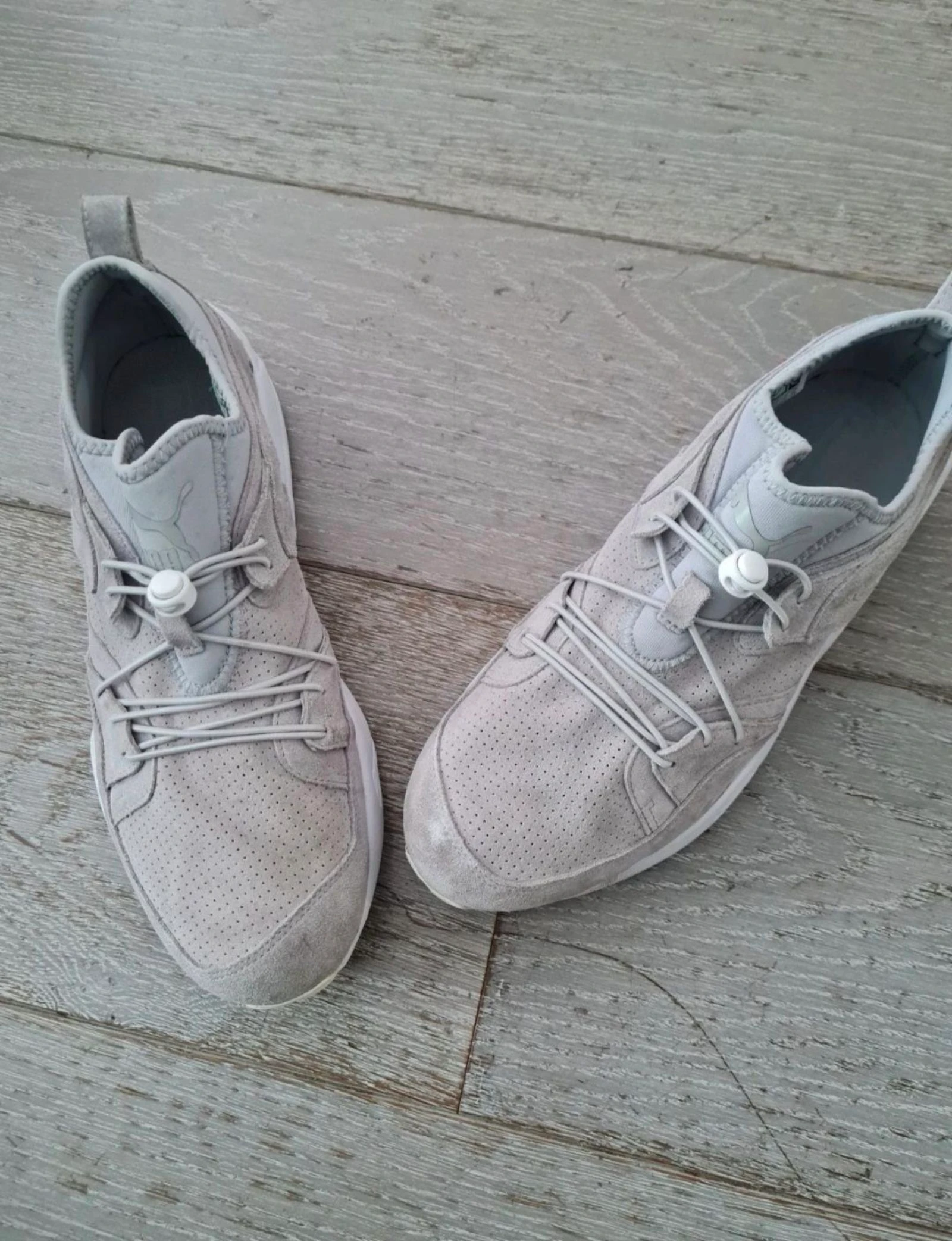 Zapatillas grises Puma Trinomic. Talla 44.5